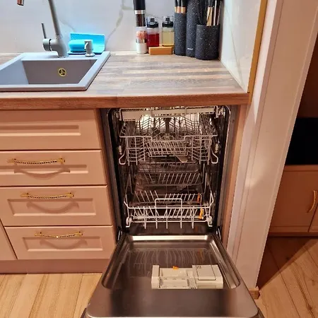 Fs - Beautiful In The Center Of