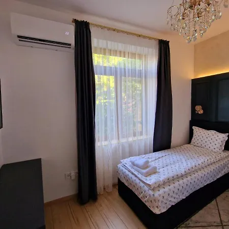 Apartment Fs - Beautiful In The Center Of