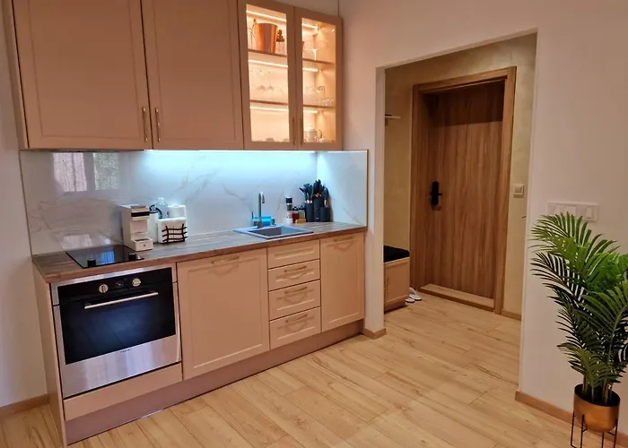 Fs - Beautiful In The Center Of *