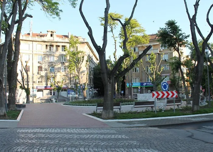 Fs - Beautiful In The Center Of דירה *